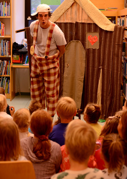 Pravljično popoldne 2025 (foto T. Kosec)